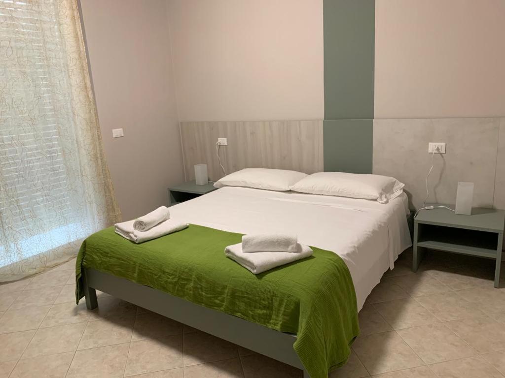 Villa Molino Moniga del Garda Habitación foto